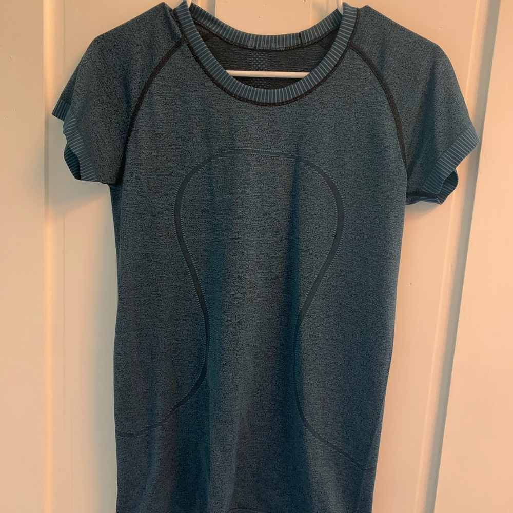 Swiftly Tech Short Sleeve Shirt